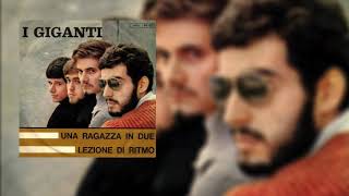 I Giganti  Una ragazza in due Official Audio [upl. by Airbma]