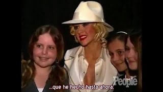 Christina Aguilera  Entrevista People Backstage quotBack To Basics Tourquot Subtítulos español [upl. by Yerrok]