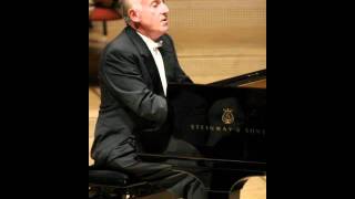 Live Pollini Chopin Etude op10 No12 2008 [upl. by Linzy]