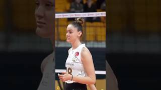 Zehra Günes cute🥰 moments turkey volleyball woman player match short volleyball zehragünes [upl. by Wallinga]