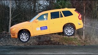 Kraschtest med nya Volvo XC90 – quotvärldens säkraste bilquot [upl. by Ailsa672]