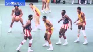 Harlem Globetrotters Basket Show  36 [upl. by Inattyrb405]