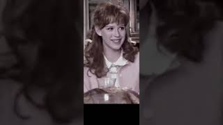 Molly Ringwald was literally everywhere 😲 celebrities nostalgia memories viral youtubeshorts [upl. by Folsom]