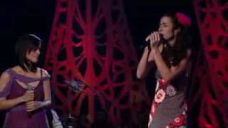 Julieta Venegas  Ilusión a dúo con Marisa Monte [upl. by Jacquette]