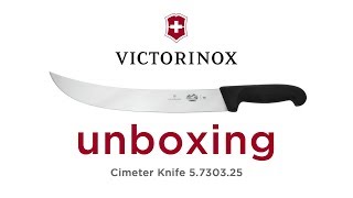 Unboxing Victorinox Cimeter Knife Pisau Sembelih Pisau Jagal [upl. by Odracir254]