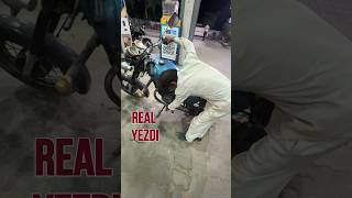 Ye hai original yezdi bike सबसे पुरानी only 1 in India yezdi jawa42fj ytshortsindia [upl. by Heck]