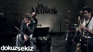 Halil Sezai  Paramparça JoyTurk Akustik [upl. by Tynan426]