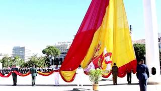 Acto cívico militar de izado de la bandera de España en Toledo [upl. by Elyk150]