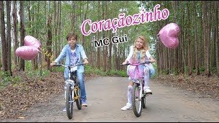 MC Gui  Coraçãozinho Vídeo Clipe Versão Amanda e Marcio Jr [upl. by Amadeus]