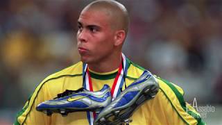 Ronaldo Luiz Nazario De Lima ● Fenomeno ●Magic Dribble Skills and Top 30 Great Goals [upl. by Leno]