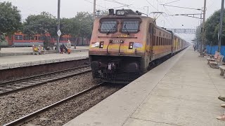 4 in 1 Trains Mahabodhi Express  Bihar Sampark Kranti Express  Shramjeevi SF Express [upl. by Zipah]