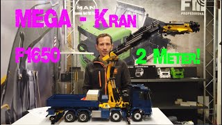 F1650 MEGAKran auf Mercedes Arocs 8x4 Hydraulik Modell 114 Huge Crane Model truck ecavator [upl. by Yuji195]