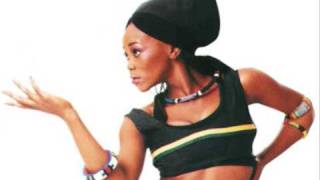 Brenda Fassie No No No Senor [upl. by Anierdna]