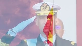 Izado solemne y extraordinario de la bandera de España [upl. by Oinolopa]