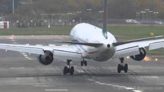 767 rough crosswind landing [upl. by Melinda]