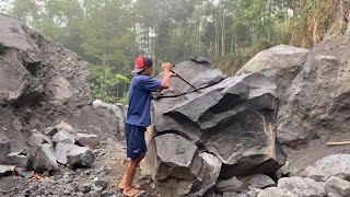 Continue destroying the boulder blocking the miners location part 2 [upl. by Aizek]