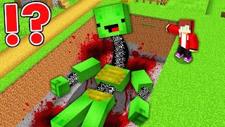 JJ Investigates What Happened to ANOMALY Mikey in Minecraft survive Maizen [upl. by Adyol]