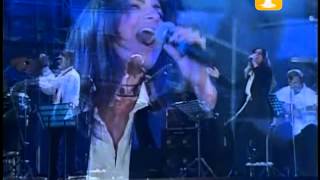 Laura Pausini Escucha Tu Corazón Festival de Viña 1997 [upl. by Atikcir]