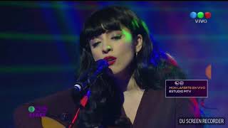 Mon Laferte  Mi buen amor  Estudio MTV  Telefe  Staff de noticias [upl. by Mable]