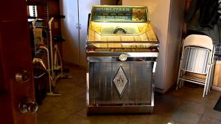 1962 Wurlitzer 2600 Jukebox [upl. by Rogerson203]