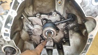 Versa 2017 problemas en el clutch baja el nivel de líquido de frenos [upl. by Sean]