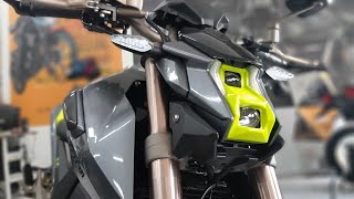 La Nueva Zontes155 U  Mejor que La Yamaha MT 15 [upl. by Anniahs]