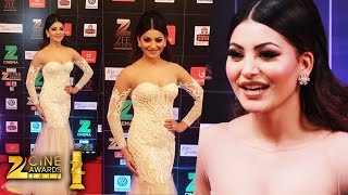 Gorgeous Urvashi Rautela At Zee Cine Awards 2017  Full HD Video [upl. by Aihsenek501]