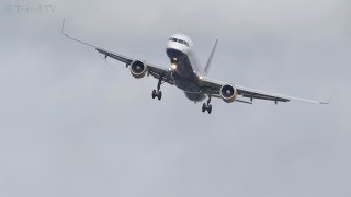 Crosswind Landings in Extreme Wind Conditions [upl. by Newcomer315]