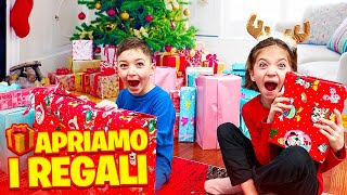 VLOG APRIAMO TUTTI I REGALI DI FIGLIACHIARA E FIGLIODIEGO RICEVUTI DA BABBO NATALE mgfc vlogmas [upl. by Sadoff923]