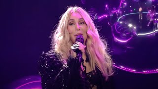 Cher  DJ Play a Christmas Song Live on Wetten dass [upl. by Lorac655]