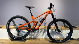 Trek Slash 7 Lava Red Overview MTB Fully Mountainbike Enduro [upl. by Gabriela]