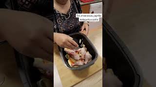 FRANGO ASSADO NO FORNO FÁCIL DELICIOSO E RECONFORTANTE👌 [upl. by Rhu173]