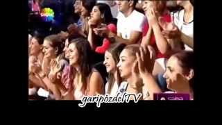 Huysuz Virjin Show Seyfi Dursunoğlu amp Saba Tümer [upl. by Notgnimer]