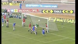 18051985 Manchester United v Everton [upl. by Mcgean]