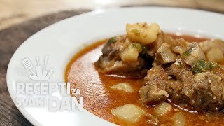 Pileći paprikaš  video recept [upl. by Marybelle477]