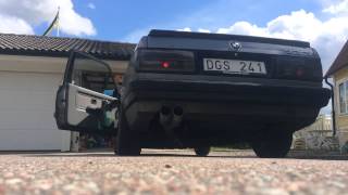 Bmw e30 320i Straight pipe catback rev [upl. by Robinson]