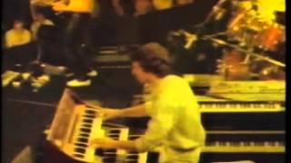 GENESIS MAMA TOUR 1982 UNICO [upl. by Nnairet930]