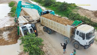 Dangerous Dongfeng Dump Truck Overturned Recovery by Kobelco Excavator Dump Truck [upl. by Pine]