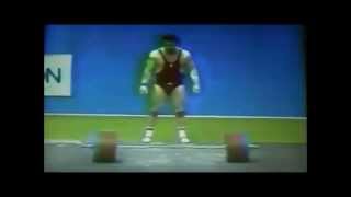 HALTEROPHILIE 1987 épaulé jeté  Aleksandr Kurlovich 266 Kg russia [upl. by Pincus]