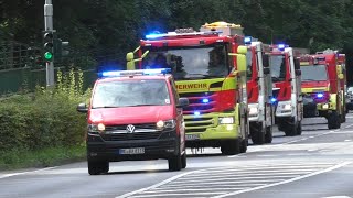 Großübung in Hilden Einsatzfahrten Feuerwehr Heiligenhaus Monheim a R und Ratingen [upl. by Asiral]