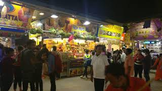 Juhu Chowpatty Food Zone  Mumbais Best Street Food [upl. by Solis]