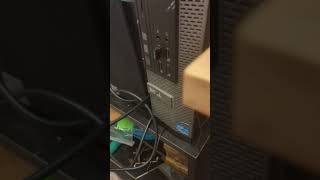 thumb drive disconnecting and connecting on Dell optiplex 790 intel inside core i5 windows 10 pro [upl. by Georgie]