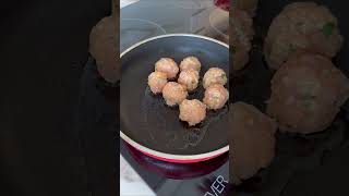 ALBONDIGAS DE POLLO con Puré 🍗 con Kulinariarecetas [upl. by Doble]