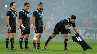 Maori All Blacks pay tribute to Anthony Foley during Haka [upl. by Weigle869]