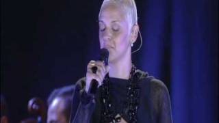 Mariza  Desejos Vãos Florbela Espanca HD Fado Live Lisboa [upl. by Nahtanaj]