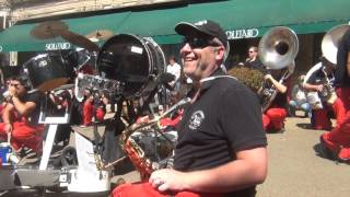 ARLES feria paques 2017 banda les phacocheres [upl. by Yddet343]