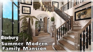 BLOXBURG Summer Modern Family Mansion Speedbuild interior  full tour Roblox House Build [upl. by Saunderson106]