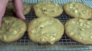 White Chocolate amp Macadamia Cookies  Subway Recipe [upl. by Catherin]