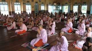 Myanmar  Burma  beautifuf Monywa Buddha amp pray [upl. by Rawlinson126]