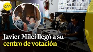 Elecciones en Argentina Javier Milei llegó a su centro de votación [upl. by Curtice]